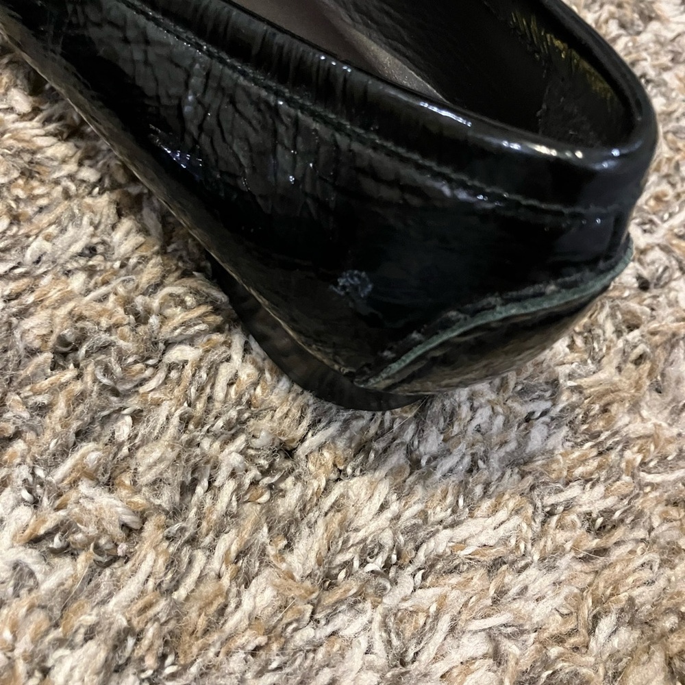 Stuart Weitzman Shiny Black Flats with Silver Accent - Picture 3 of 10